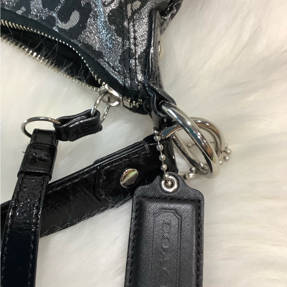 LIKE NEW Coach Ocelot Leopard Shoulder/Hobo Bag Purse - Picture 6 of 13